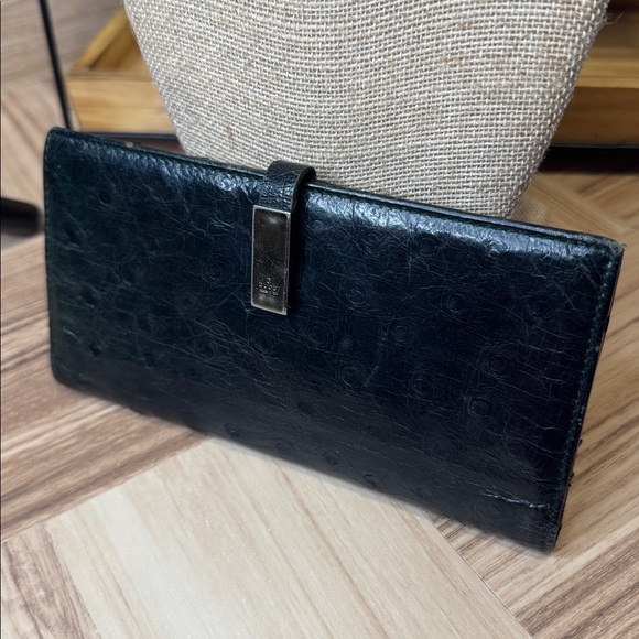 Gucci Handbags - Authentic Vintage Gucci Continental Wallet in Deep Forest Green